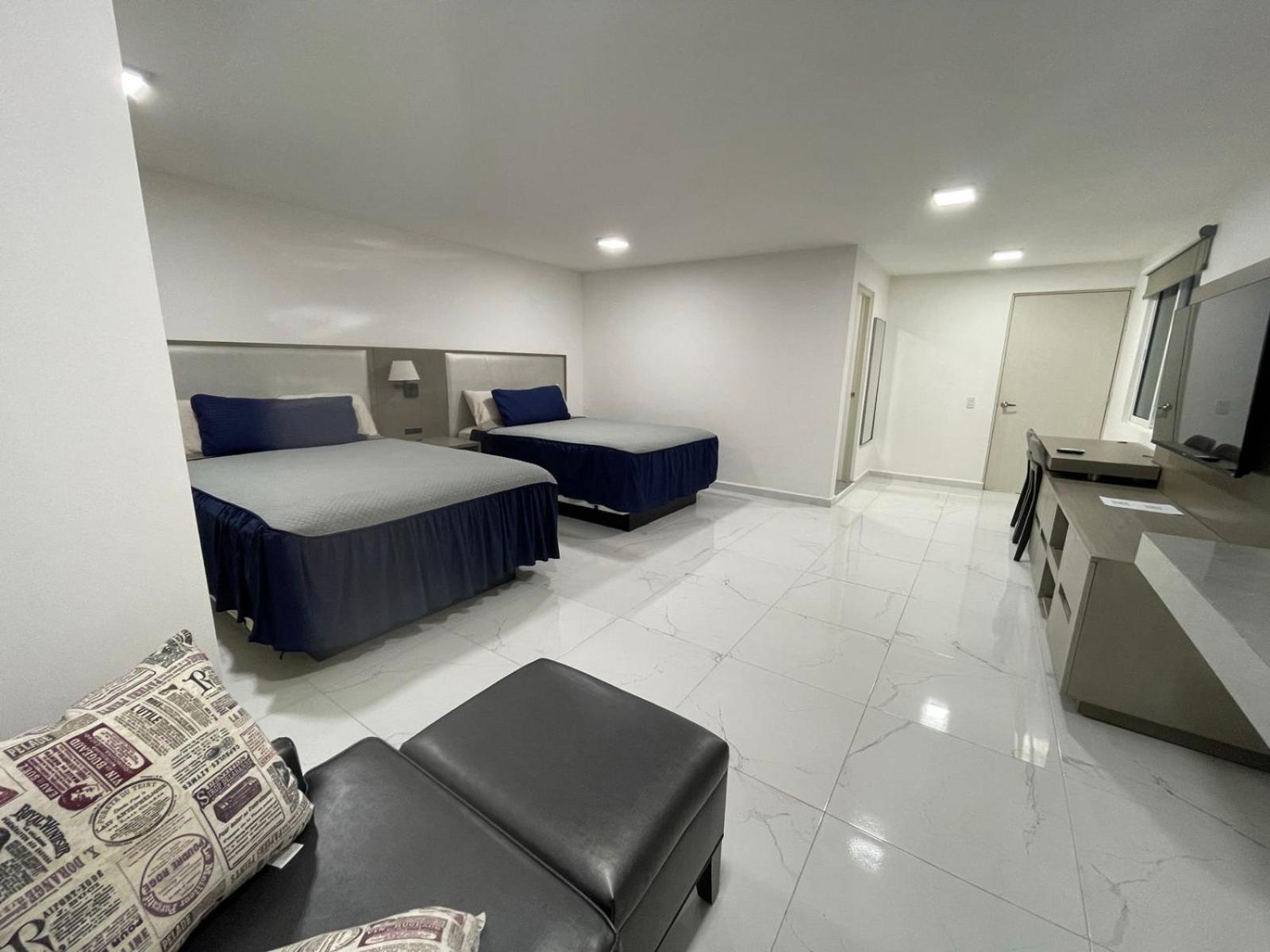 Guest House Stone Wall Residences カンクン エクステリア 写真
