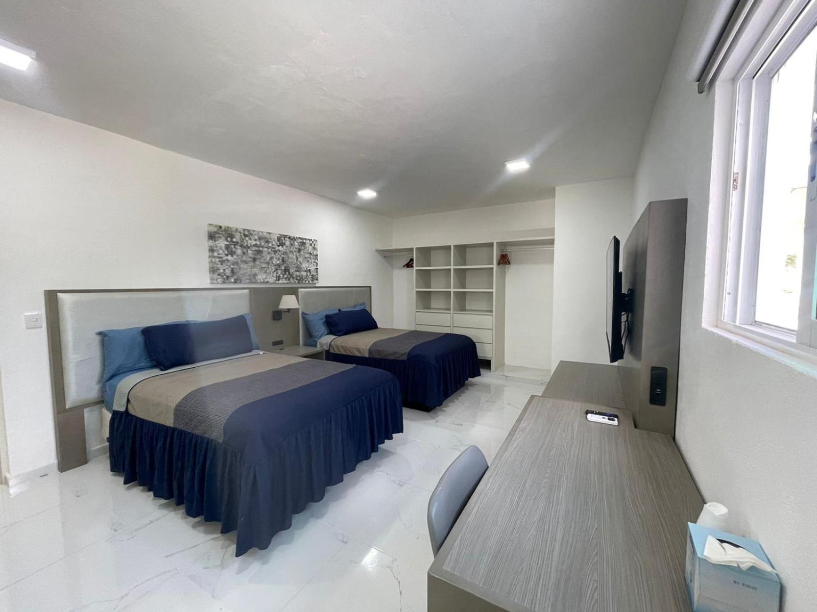 Guest House Stone Wall Residences カンクン エクステリア 写真